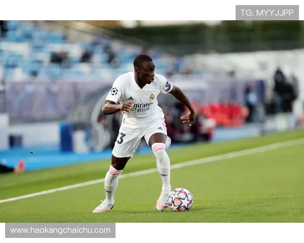 门迪在欧冠赛场的表现稳健，持续迎来职业生涯新篇章