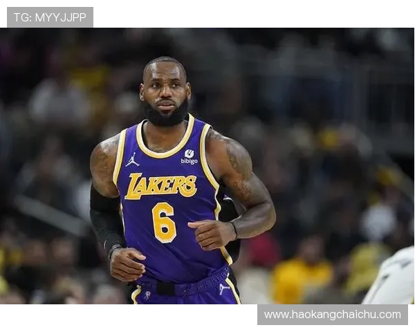 阿劳霍对抗能力持续提升，防守表现稳健