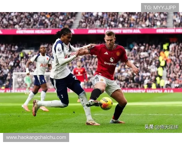 曼联复兴进程仍未完成，球队当前阶段表现波动对争冠形势产生影响