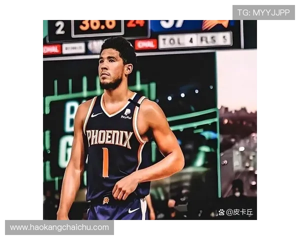 德文·布克提升无球跑动效率拉开队内得分差距